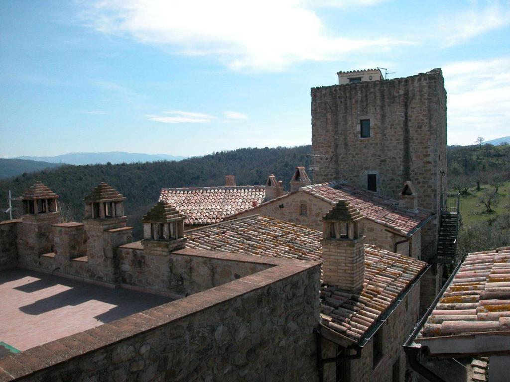 Castello Di Cisterna Aparthotel Gaglietole Екстериор снимка